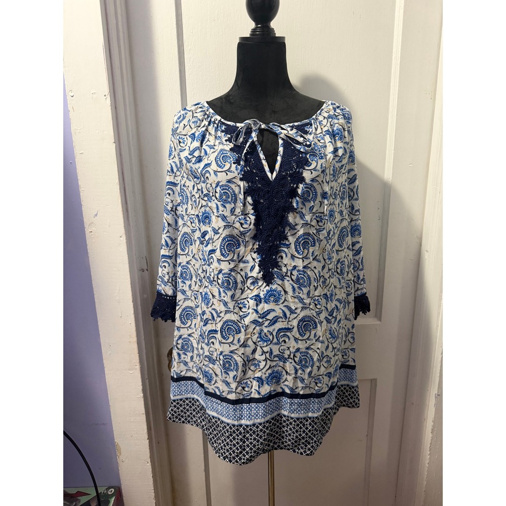 Daniel Rainn White Blue Multi Pattern Tie Accent Crochet Trim Blouse Top 1X